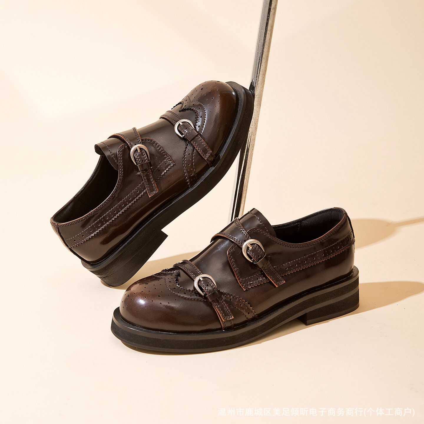 Retro Brogue Double Strap Shoe - đánh giá và giá Oxford Shoes Brogue